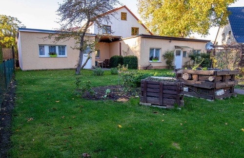 Eldena Appartement | Vacation room 1 - Holidays at Bierbach