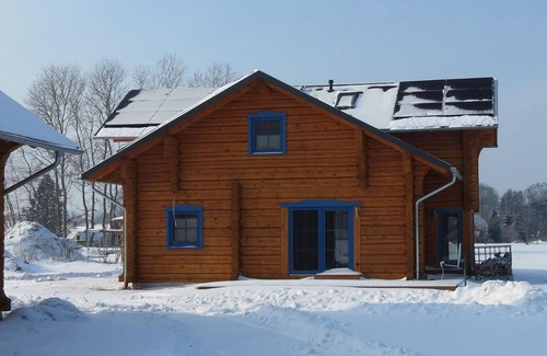 Quitzdorf am See Appartement | Vacation room Hecht-Kammer with shower/WC