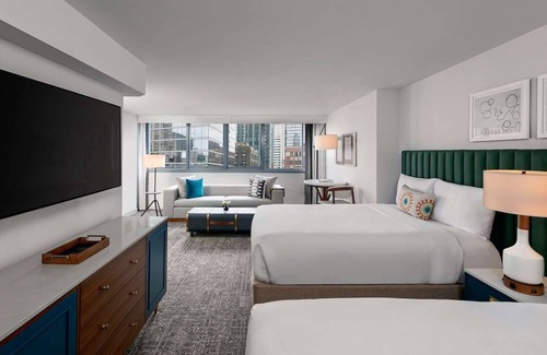 Downtown Chicago Station Balnéaire | Vacation Starts Here! Near Chicago Riverwalk and The River Theater, Pets Allowed