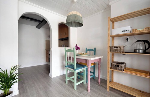 Las Arenas Appartement | Studio de vacances 'Actors' avec vue sur les montagnes, terrasse privée et Wi-Fi