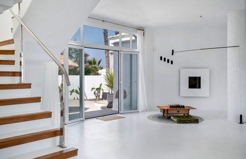 Tiagua Villa | Villa de vacances 'Amonita' avec vue sur la mer, piscine chauffée privée et climatisation