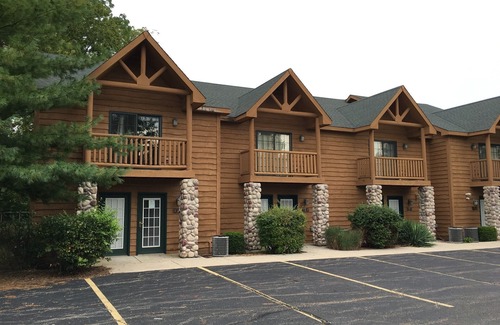 Utica Villa | Villa de vacances située à proximité de Starved Rock et Matthiessen State Parks!