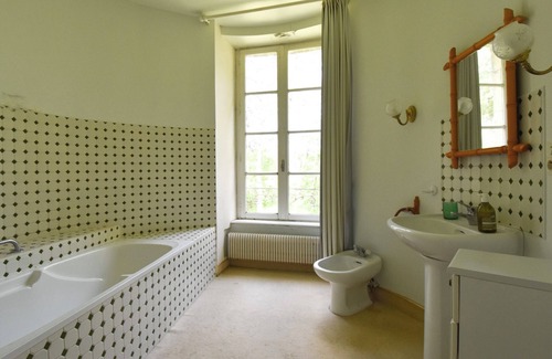 Sainte-Radegonde Autre | Vacances au Château de Briane dans un cadre familail et reposant !