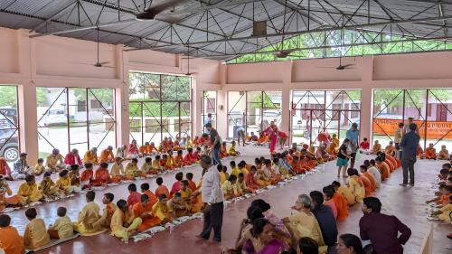 Misrikh Maison | Vagishanand Swami Hariharanand Ashram