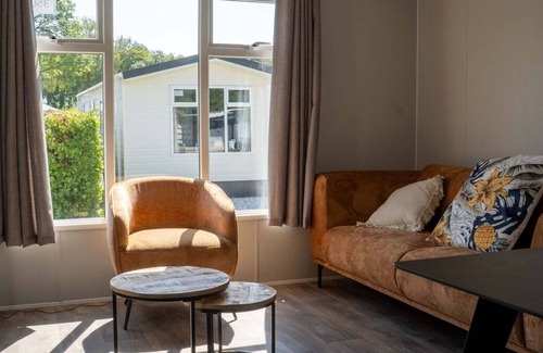Scherpenisse Chalet De Ski | Vakantiepark de Zeeuwse Parel - Beachhouse