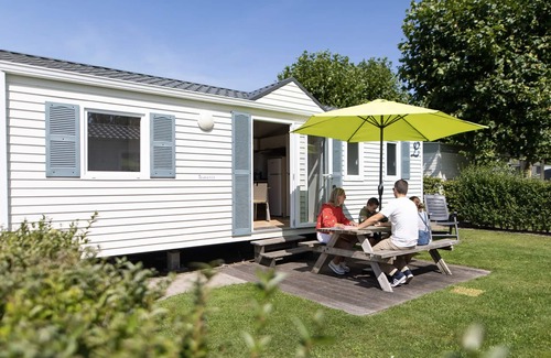 Jabbeke Chalet De Ski | Vakantiepark Klein Strand - Comfort Chalet 6p