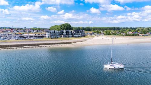 Sint-Annaland Appartement | Vakantiewoning aan het water - met 2 balkons - Vista Maris - Nr 22