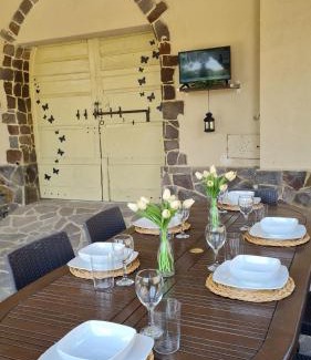 San Giovanni d'Asso Maison | VAL D'ORCIA DELUXE 3 incantevole casa con vista sulle colline, WiFi e parcheggio