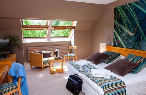 Vernantois Hôtel | Val De Sorne Golf Hotel Resort