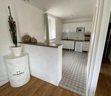 Luxeuil-les-Bains Appartement | Valentin