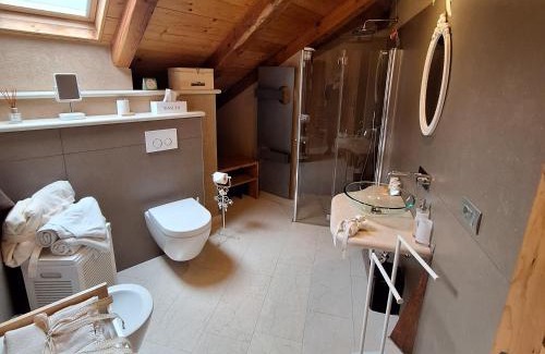 Avio Maison | Vallarom