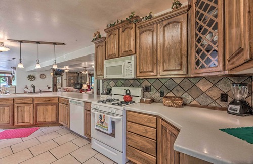 Cloudcroft Maison | ‘Valley’ Cloudcroft Hideaway < 8 Mi to Town!