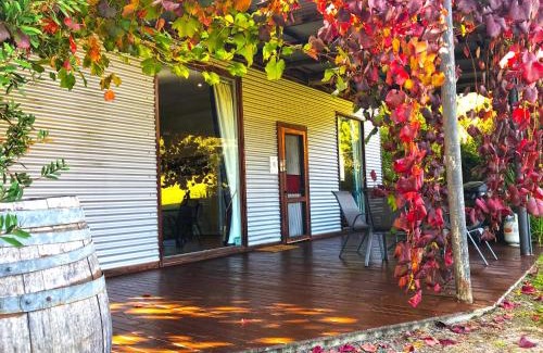 Healesville Maison | Valley Farm Vineyard Villas