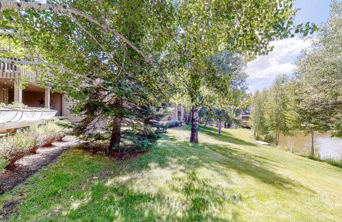 Elkhorn Village Appartement | Valley Gem