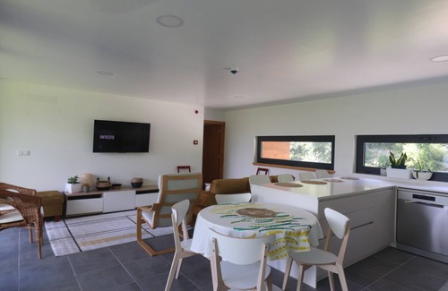 Pessegueiro do Vouga Autre | Valley´s Ground house