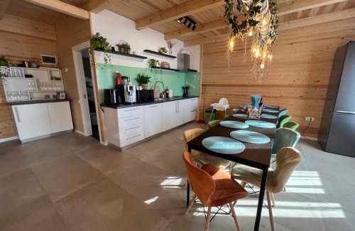 Risca Maison | Valley View Cabin