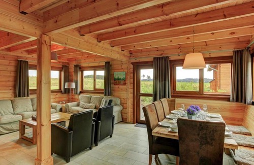 Glindfeld Maison | Valley-View Holiday Home in Medebach with Sauna