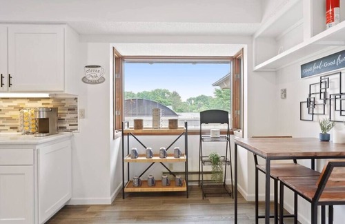 Hastings Maison | Valley View Indoor Pool/Hot Tub/Arcade