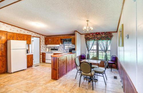 Bridgeport Maison | Valley View Lodge Rural Home in Bridgeport!