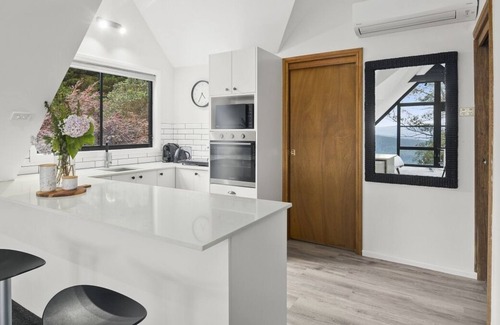 Beaumont Appartement | Valley View Studio - Beautifully newly renovated studio