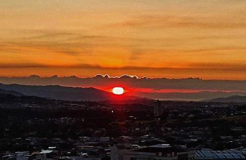 Rincon de Sabanilla Appartement | Valley Views -Cozy and Matchless Views of San Jose