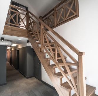 Cesis Hôtel | Vanadziņa māja