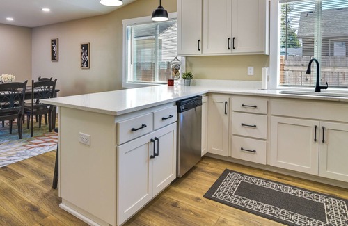 Five Corners Maison | Vancouver Vacation Rental ~ 8 Mi to Columbia River