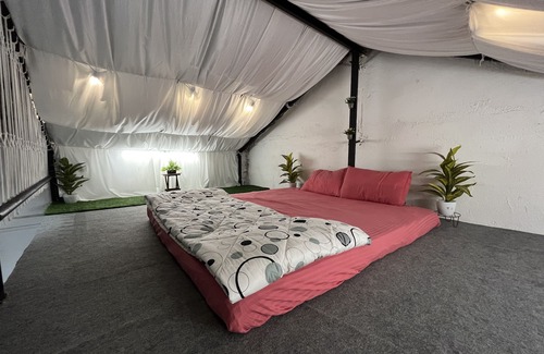Ambavna Autre | Vanilla Farms- Aesthetic Homestay perfect for Hikers, Birdwatchers & Astronomers