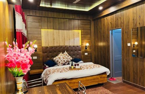 Kasauli Maison | Vanshika homes Near mall road