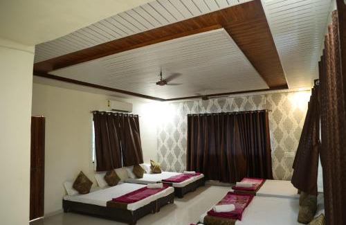 Junagadh Station Balnéaire | Vanveli The Forest Resort