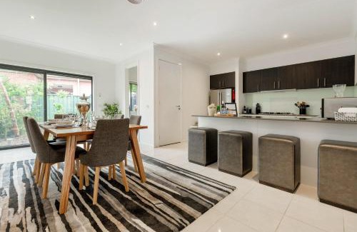 Flemington Maison | VAQUAY Contempo In Flemington