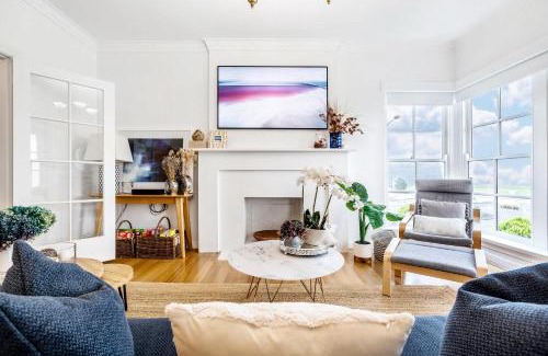 Williamstown Maison | VAQUAY The Hamptons In Williamstown