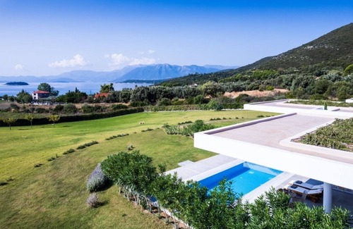 Aktio-Vonitsa Villa | Varko - Hermes - Deux Chambres Villa, Couchages 4
