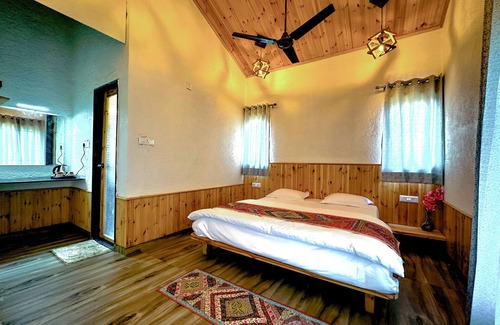 Kadadhe Station Balnéaire | Varu woods