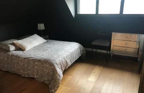 Brequigny Lit Et Petit-Déjeuner | Vaste Chambre Privée proche du Centre de Rennes