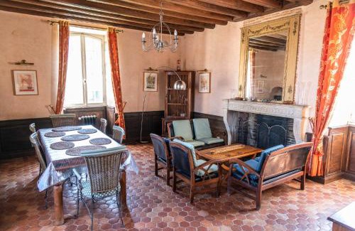 Asquins Maison | Vauban
