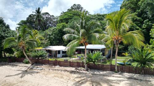 Utungake Maison | Vavau Beachfront Villas