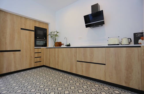 Malaga-Este Appartement | VILLA CLAVERO 4 PAX private apartment, 2 bedrooms, pool, WiFi, parking, garden