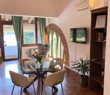 San Zeno Appartement | VECIO FIENIL - tranquillità e confort, vicino al centro con parcheggio gratuito