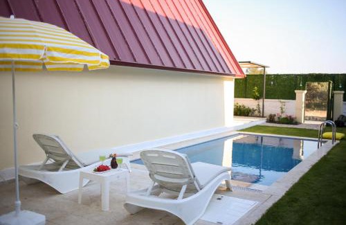 Yaniklar Villa | Vega Villalari