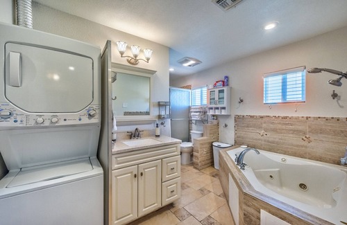 Paradise Maison | Vegas Paradise Vacation / Business Travel Place