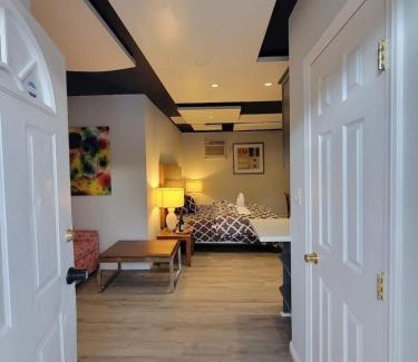 Paradise Maison | Vegas Unit A Charm to Remember Love of Vegas