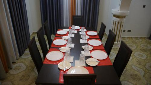Cape Coast Lit Et Petit-Déjeuner | Veke Executive Lodge & Event Center
