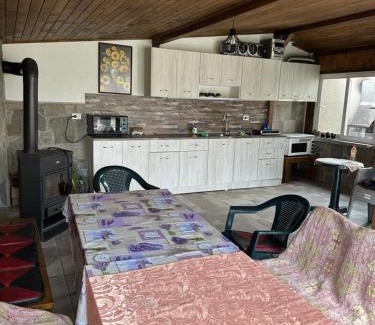 Hisarja Maison | Velkovski Guest House