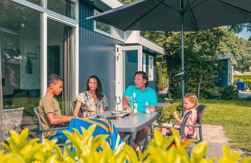 Dordtse Biesbosch Maison | Velthorst 4 by Interhome