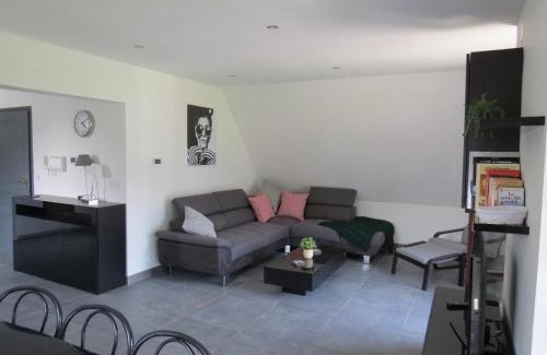 Saint-Mamet Appartement | Venasque Vue Apartment