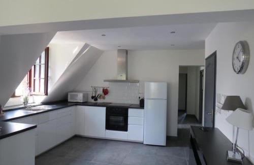 Saint-Mamet Appartement | Venasque Vue Apartment