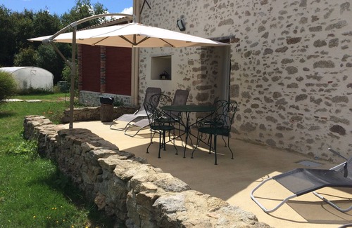 Le Poire-sur-Vie Maison | Vendée country cottage 5 minutes from La Roche sur Yon