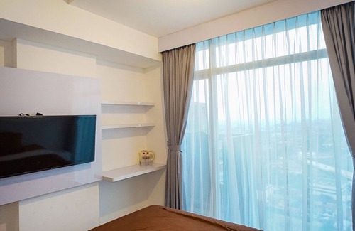 Panunggangan Utara Maison | Ventura Room at TreePark City By Ruang Nyaman