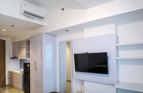 Panunggangan Utara Maison | Ventura Room at TreePark City By Ruang Nyaman